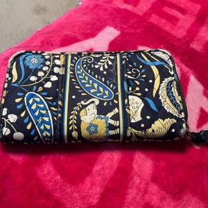 PREOWNEDVera Bradley Elephant/Paisley Print Wallet